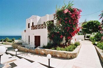 Maritimo Beach Hotel