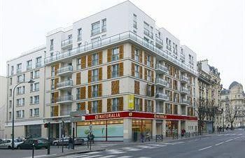 Appart'City Confort Paris Clichy-Mairie