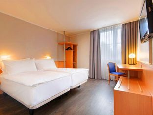 Hotel Image 2