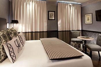 Les Plumes Hotel