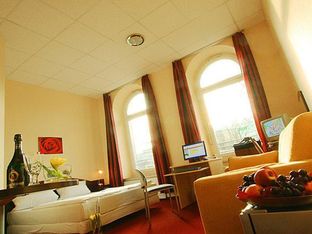 Hotel Image 1