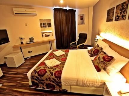 DWJ Hotel