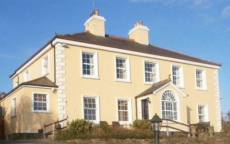 Rathmore House Bed & Breakfast