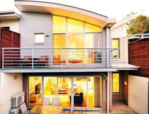 Coffs Beach Houses