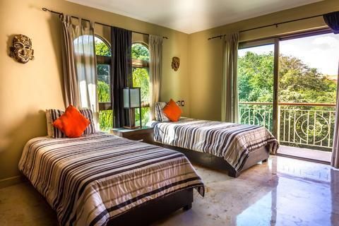 Paseo del Sol Condohotel by Bric