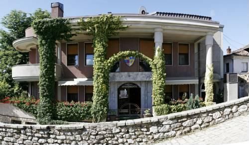 Villa Forum