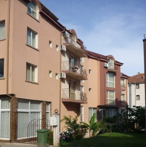 Excelsior Family Hotel