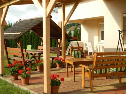 Outdoor Pictures 22