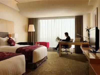 Crowne Plaza Tianjin Binhai, an IHG Hotel