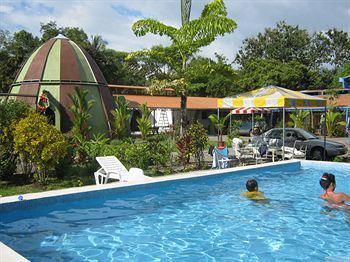 Kayak Lodge