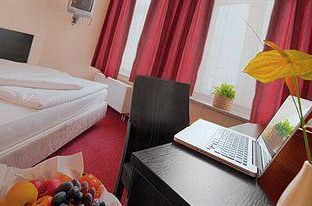Hotel Image 4