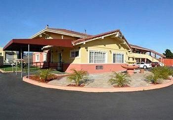 Inn By the Coliseum