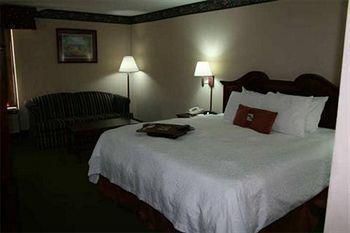 Hampton Inn Tullahoma