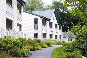 Spruce Point Inn Resort and Spa