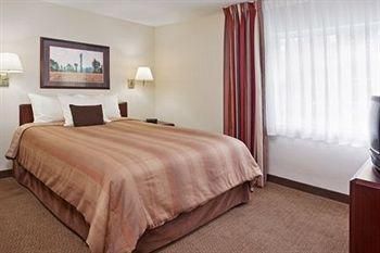 Sonesta Simply Suites Columbus Airport