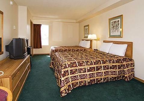 Rodeway Inn & Suites Austin