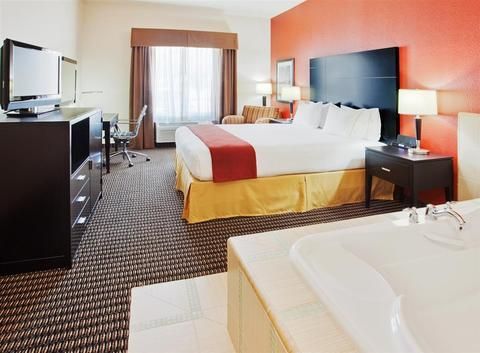 Holiday Inn Express & Suites Yosemite Park Area, an IHG Hotel