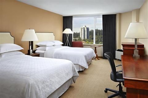 Sheraton Vancouver Guildford Hotel