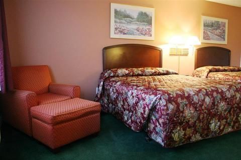 Maverick Motel