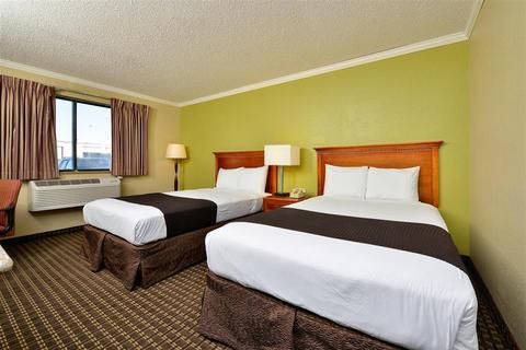 SureStay Plus Hotel by Best Western Hayward