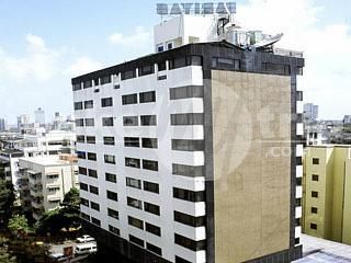 Fariyas Hotel Mumbai , Colaba