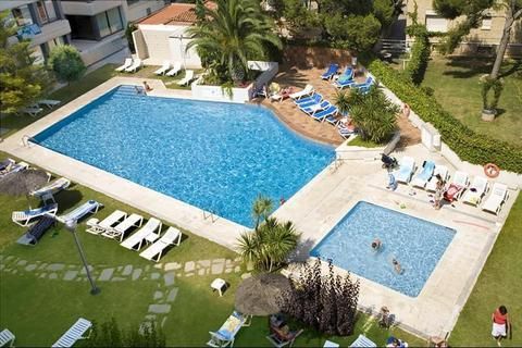 Atenea Park Suites & Apartments