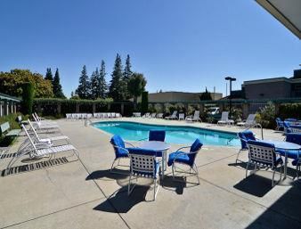 Days Inn & Suites by Wyndham Sunnyvale