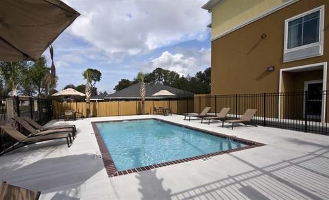 Best Western Plus Chalmette Hotel