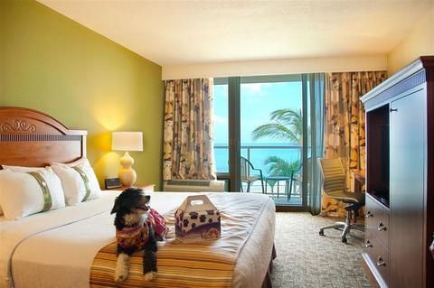 Holiday Inn Vero Beach-Oceanside, an IHG Hotel