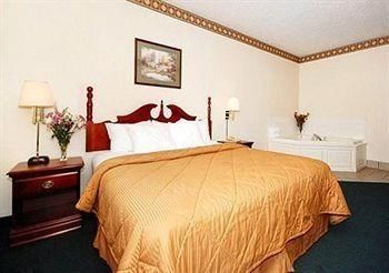 Comfort Inn & Suites Dayton