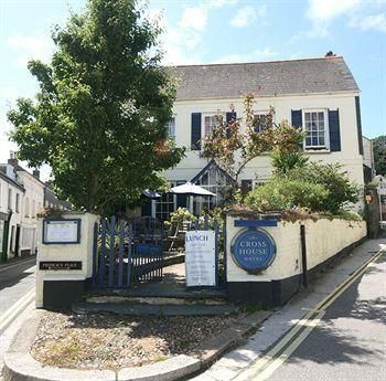 CROSS HOUSE