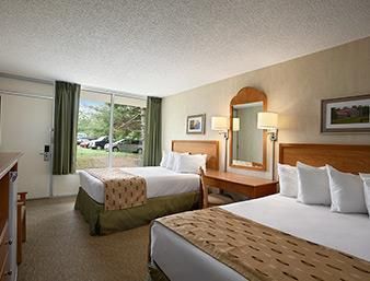 Days Inn by Wyndham Frederick