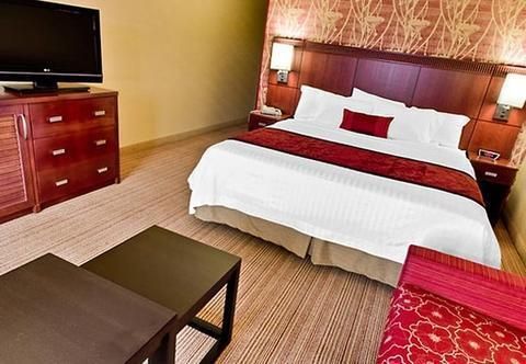 Courtyard by Marriott Bloomington Normal