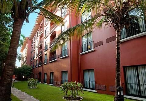 Courtyard by Marriott Santo Domingo