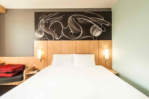 ibis Châtellerault