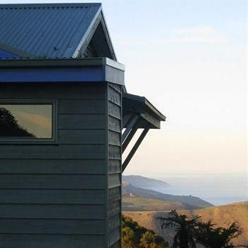 CLAERWEN RETREAT