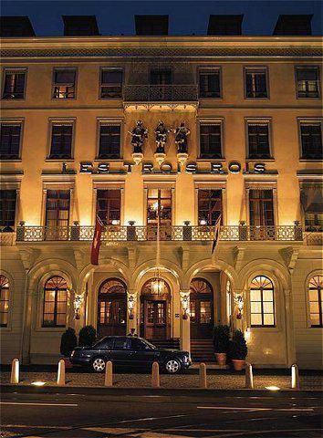 Grand Hotel LES TROIS ROIS