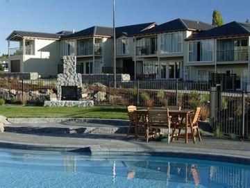 RESIDENCE