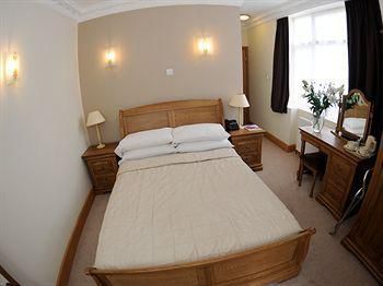 Old Mill Hotel & Lodge