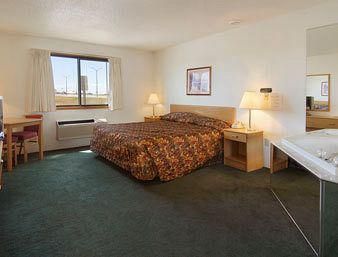 Coratel Inn & Suites New Richmond