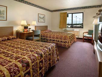 Super 8 by Wyndham Campbellsville KY