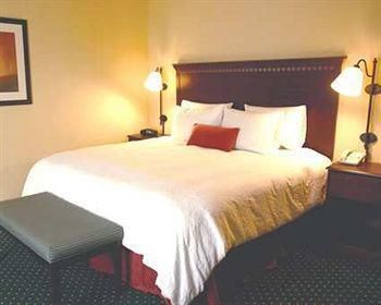 Hampton Inn and Suites Peru