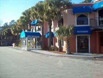 Havelock Inn & Suites