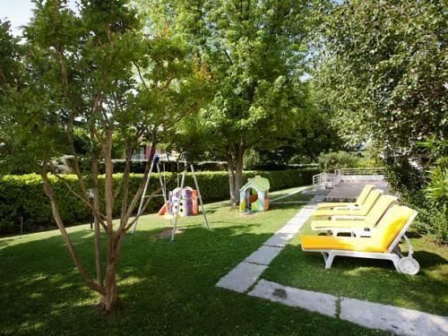 Outdoor Pictures 20