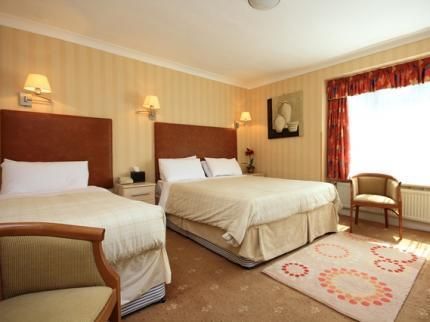 Hinton Firs Hotel