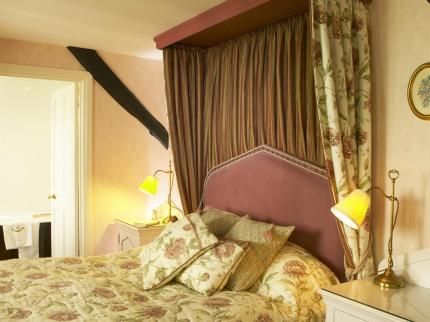 Amberley Castle- A Relais & Chateaux Hotel