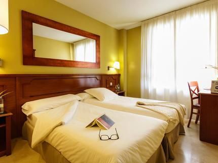 Hotel Pamplona Plaza