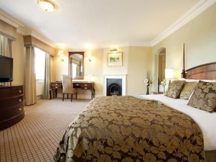 Mitre Hotel