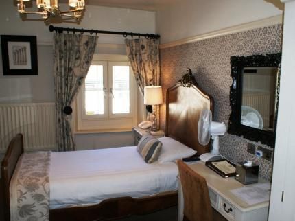 The Royal Oak Hotel, Welshpool, Mid Wales