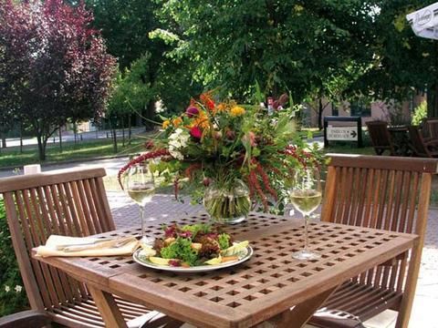 Outdoor Pictures 21
